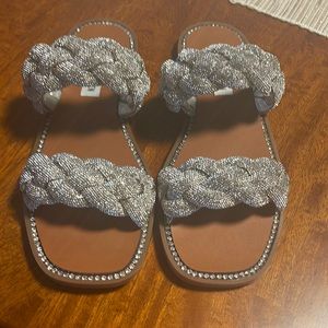 BRAND NEW SANDALS FROM STEVE MADDEN! Less than $30 cheaper than the website